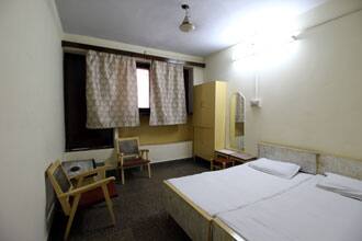 Hotel Neeru, New Delhi 4